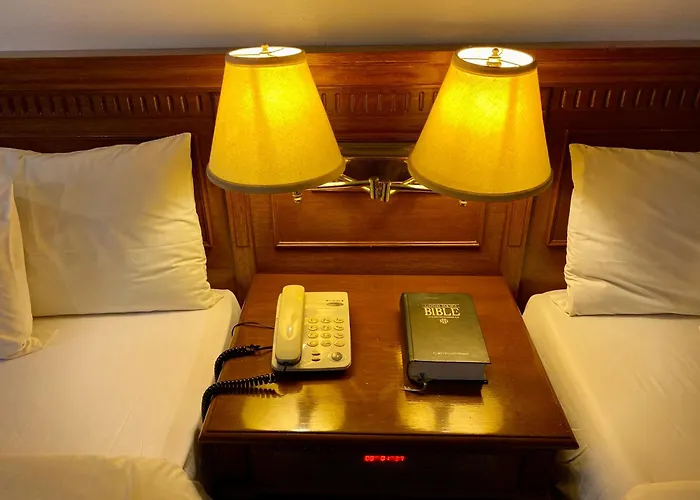 Maharaja Oriental Makati Apartment *
