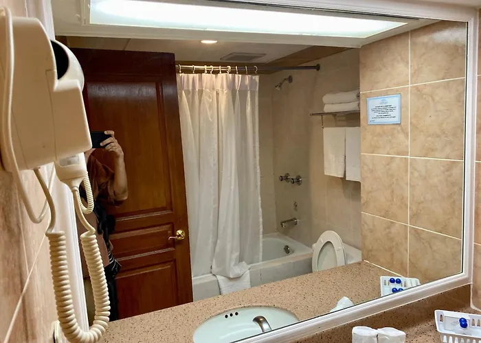 Maharaja Oriental Makati *